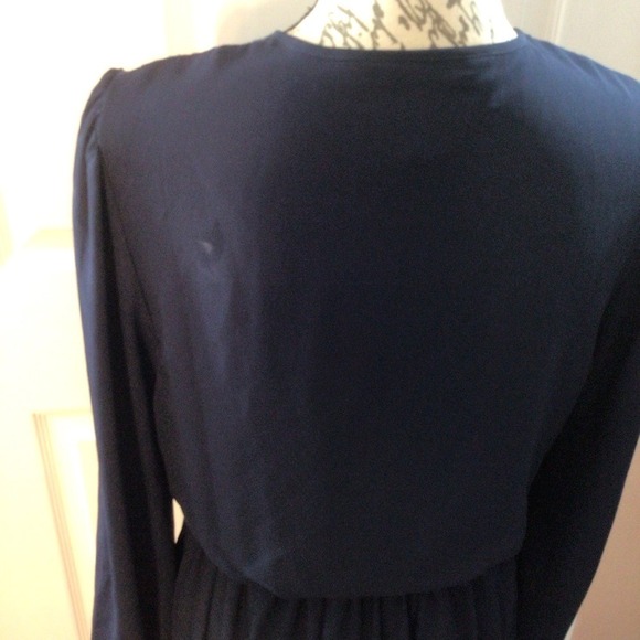 SALE White House Black Market Blue Bishop Sleeve V-Neck Dress Size 2 - Picture 5 of 11